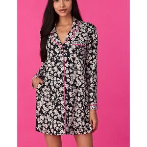 NWT Room Service Kylie Knit Sleepshirt In Daisy Delight - Black Daisies  size XS